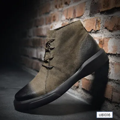 Iron Vale Trekker Boots